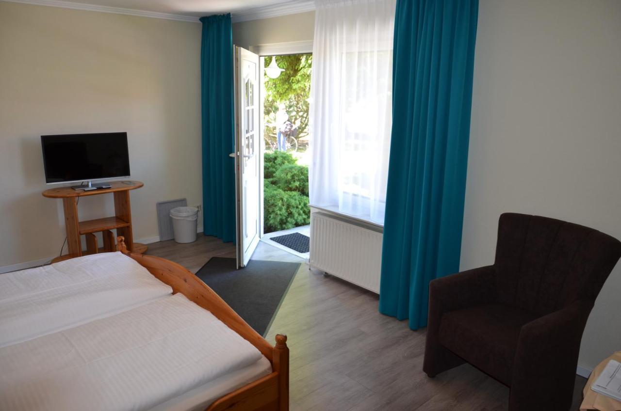 Hotel Pommerscher Hof 치노비츠 외부 사진