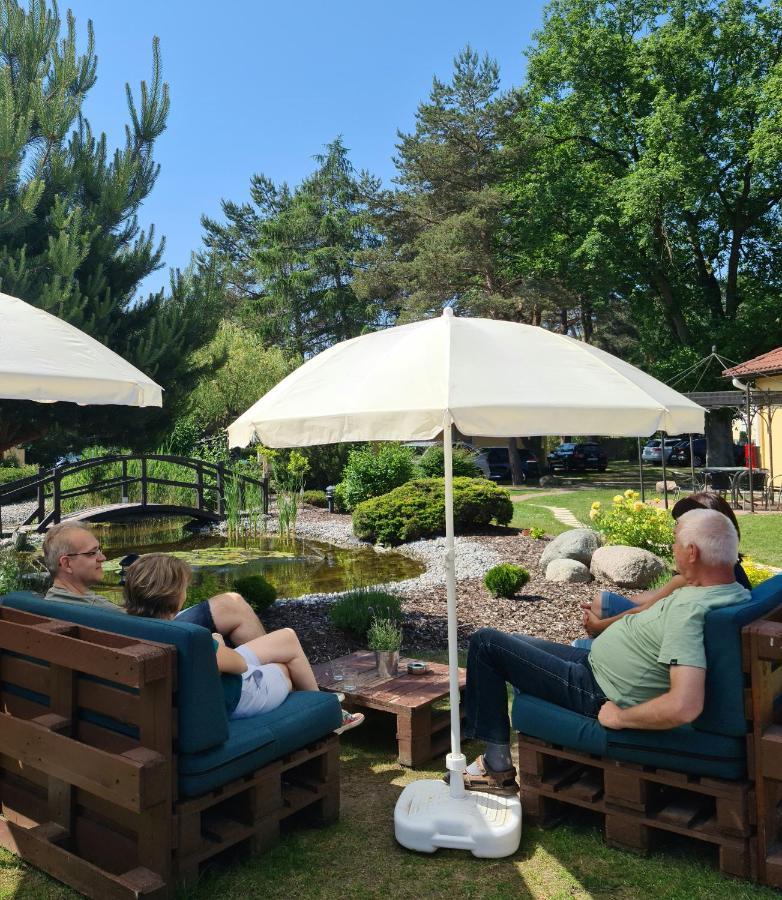 Hotel Pommerscher Hof 치노비츠 외부 사진