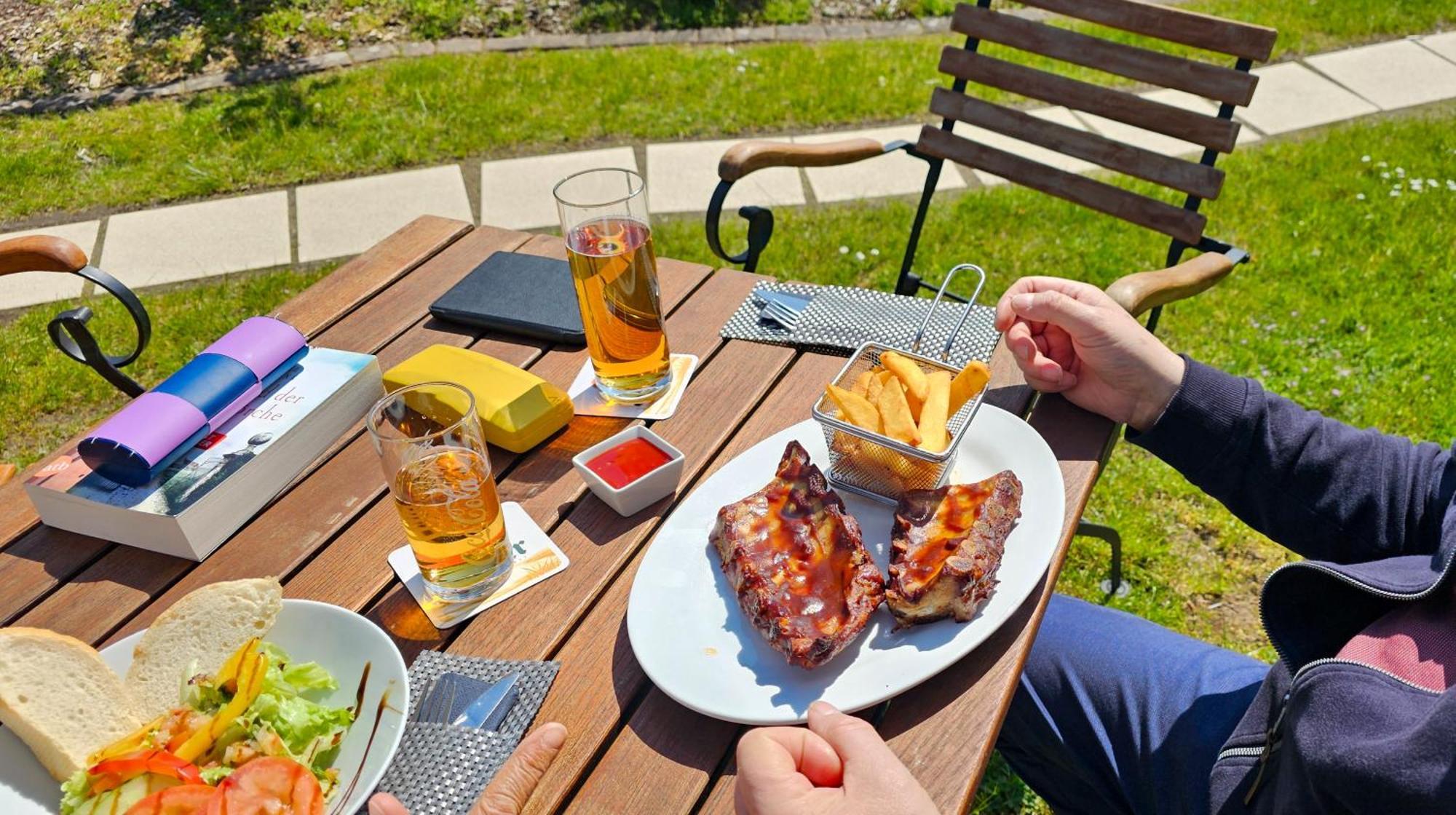 Hotel Pommerscher Hof 치노비츠 외부 사진