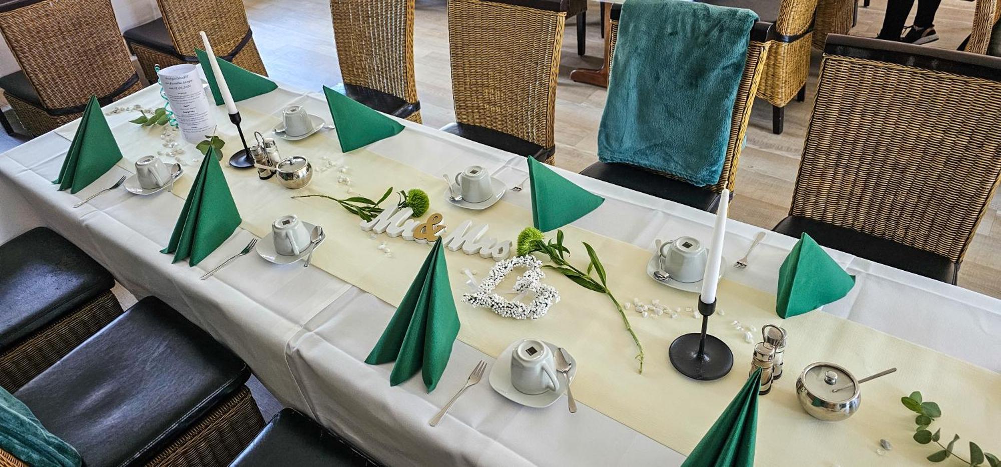 Hotel Pommerscher Hof 치노비츠 외부 사진