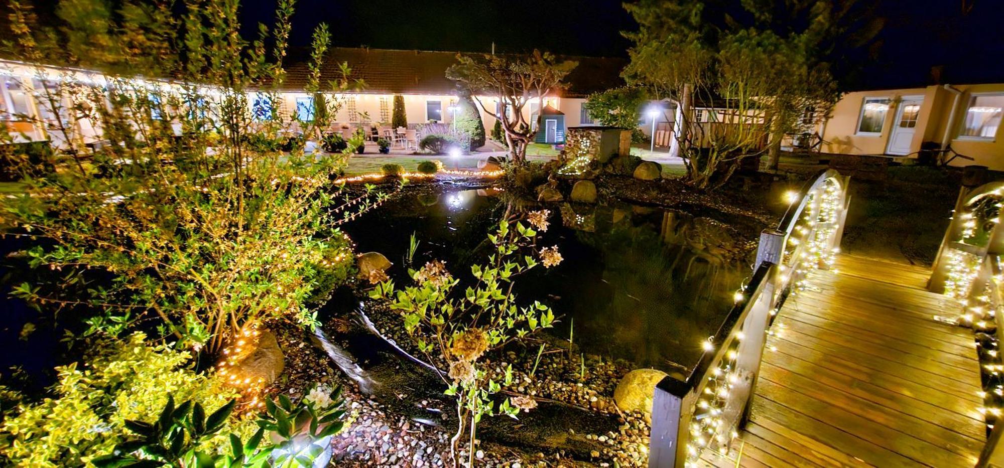 Hotel Pommerscher Hof 치노비츠 외부 사진